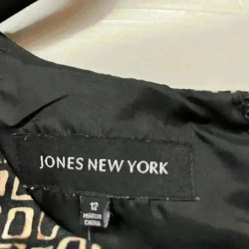 Jones New York Sleeveless Professional/Office Dress - Black and Cream Pattern - Picture 3 of 3